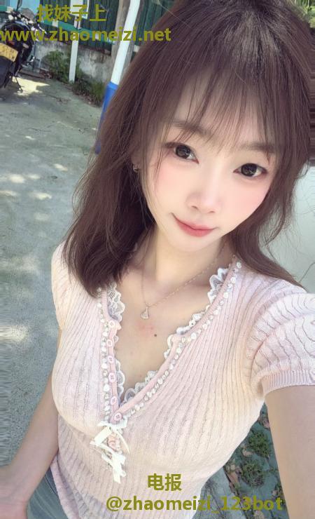 颜值嫩妹颜颜