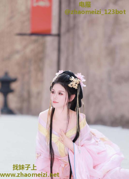 奶兔大胸