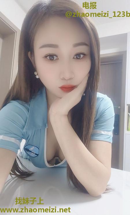 性感丰乳美少妇