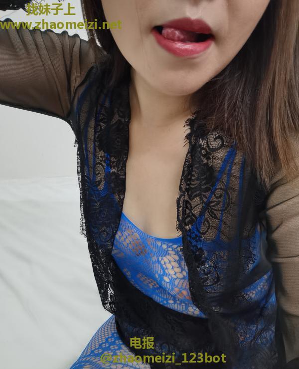 骚妇人妻