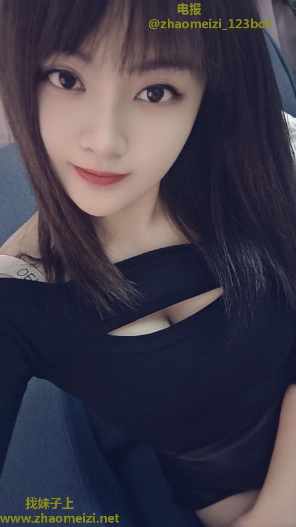 小妹妹喷泉一样