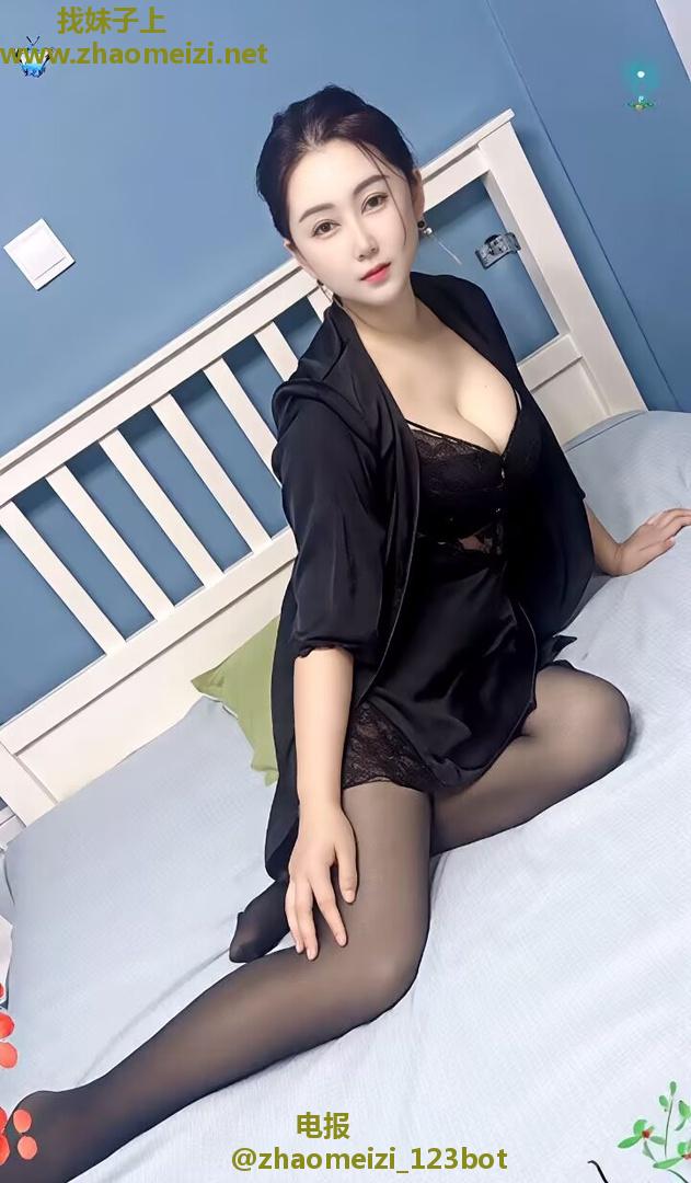 浦东长腿巨乳少妇雯雯
