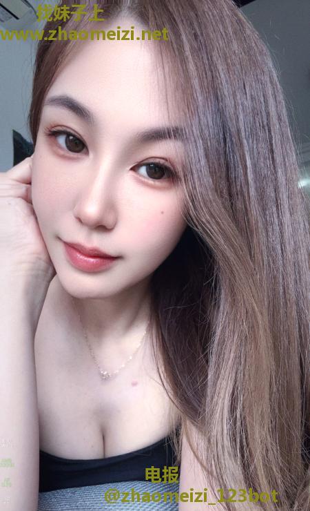 长腿风骚雅妹