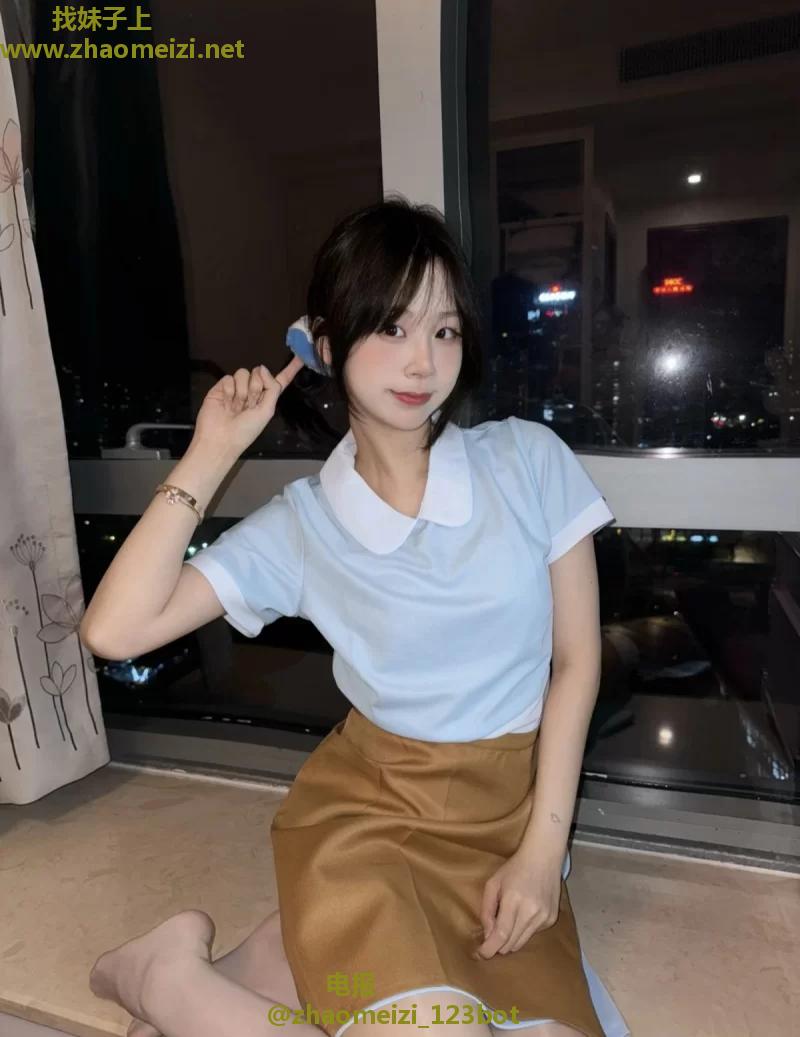 大长腿嫩妹