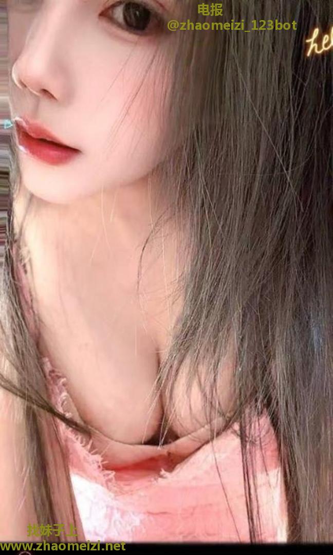 私藏货性感高挑美女