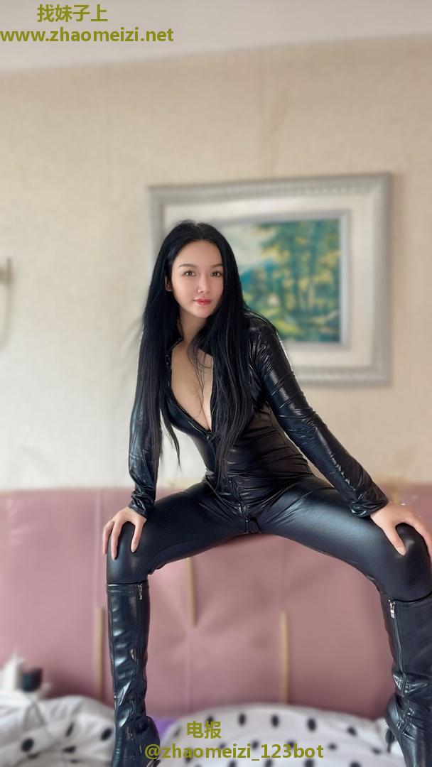 性感大胸兰儿
