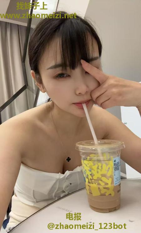 中山少妇丰韵的苏娜