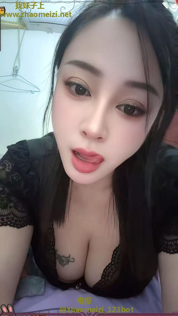大胸少妇桃子
