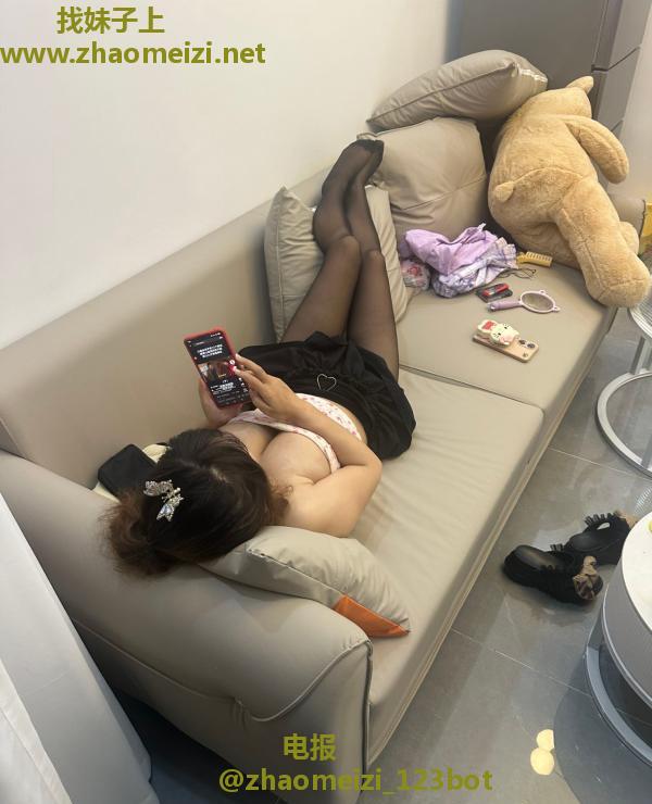 大波妹子乐乐