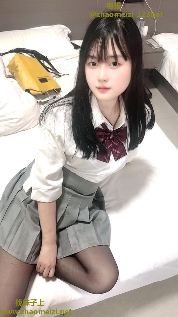 奉贤07瑶瑶嫩妹
