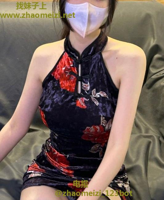 洪山风韵旗袍小仙女