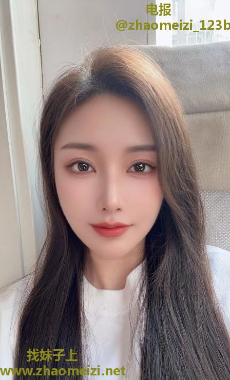 性感御姐Selina