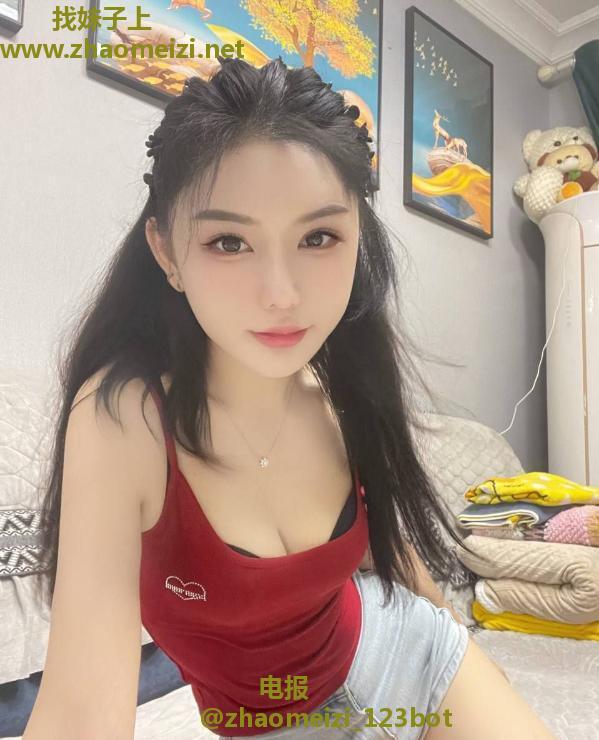 大奶妹青青