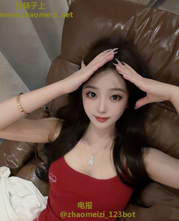 肤白貌美颜值苏苏