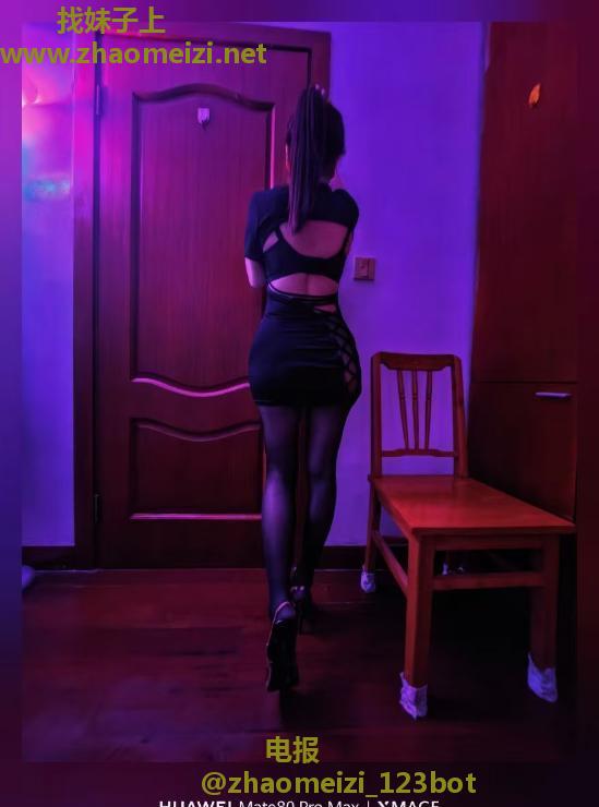 兰溪路舌吻大胸少妇