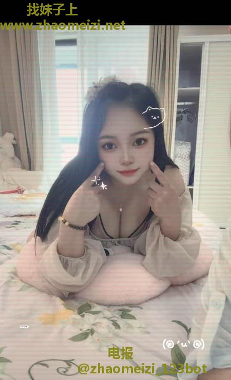 蜀山丰满大奶水蜜桃