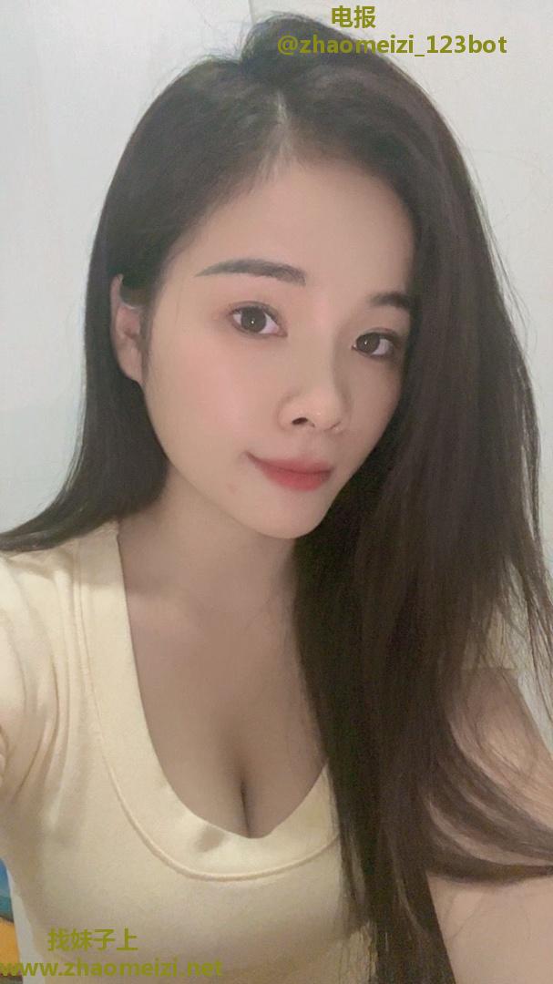 小姐姐性感出席