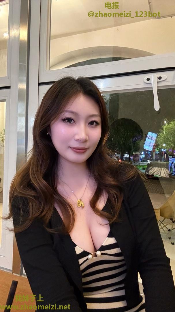 妹子多水让你飞起