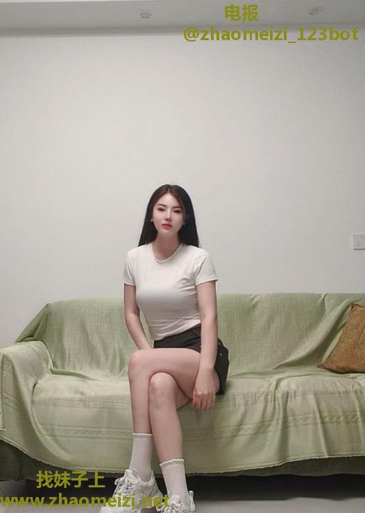 性感长腿御姐冰冰老师