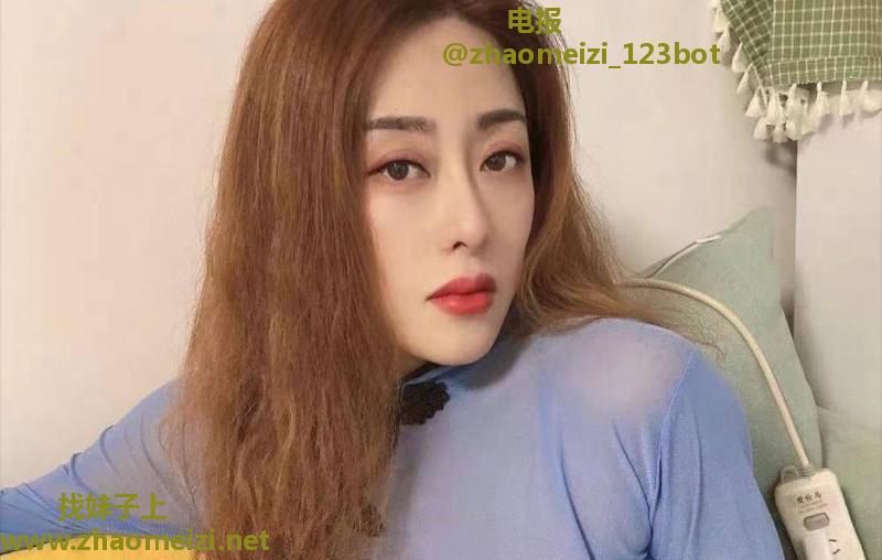 湖里妩媚性感气质御姐