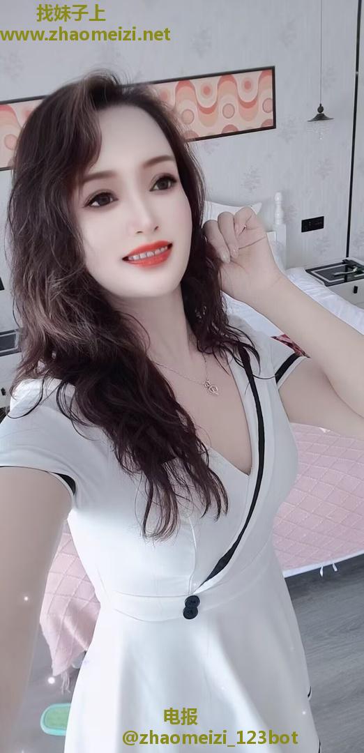 秦淮性感好身材美少妇