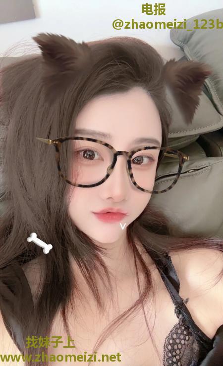 颜值清纯服务小羊羊