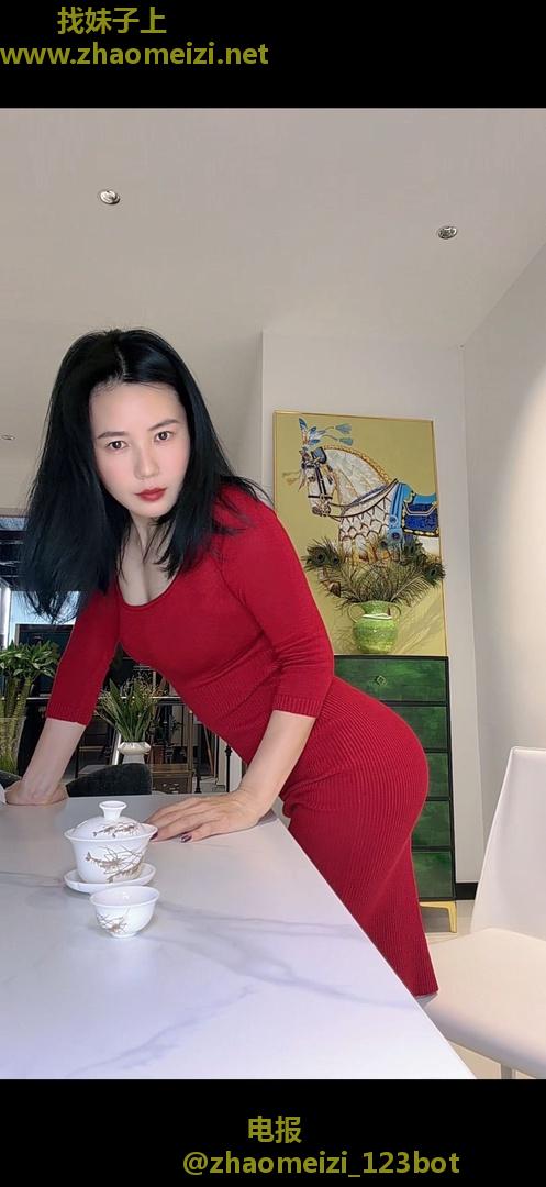 型号小姐姐