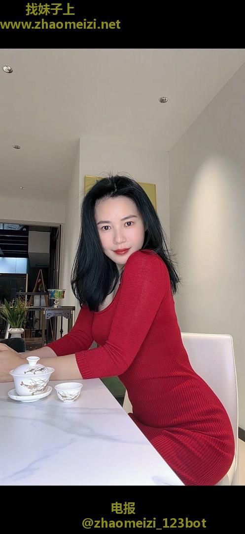 型号小姐姐