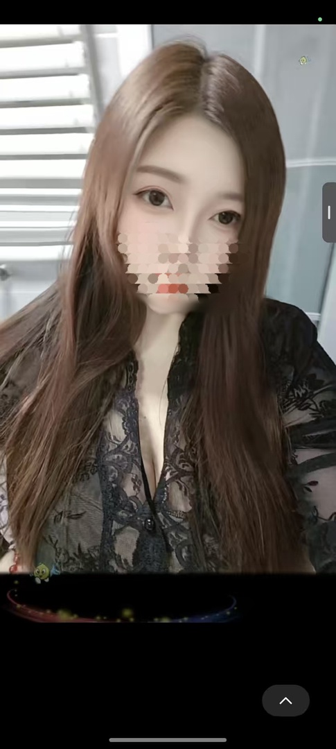 青山爆乳少妇