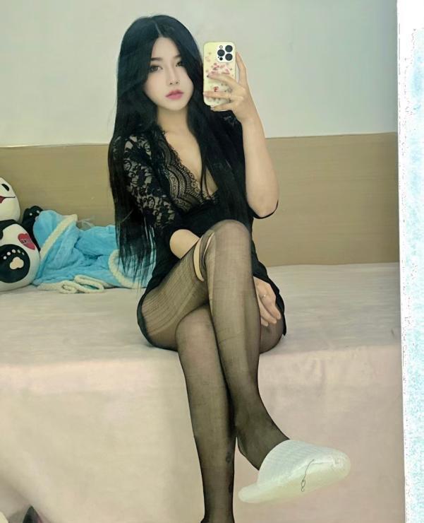 Tiamo黑丝主播