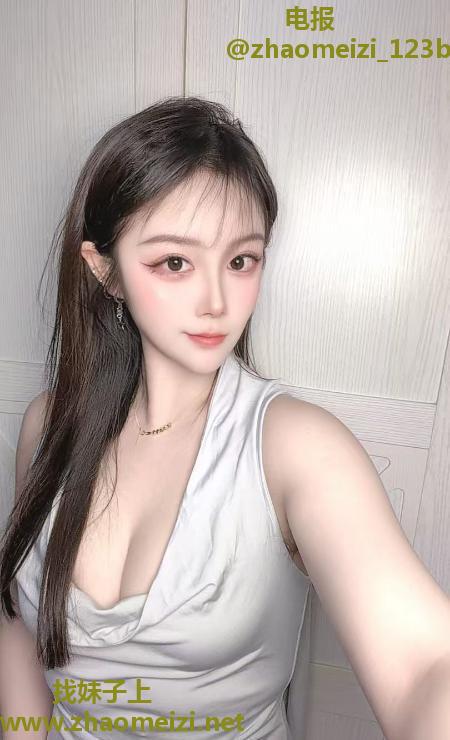 胸挺腿长御姐体验