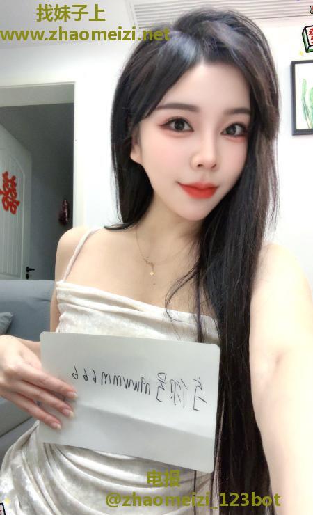 年轻骚妇小可可
