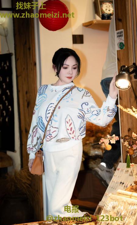 四川少妇晓楚嫣