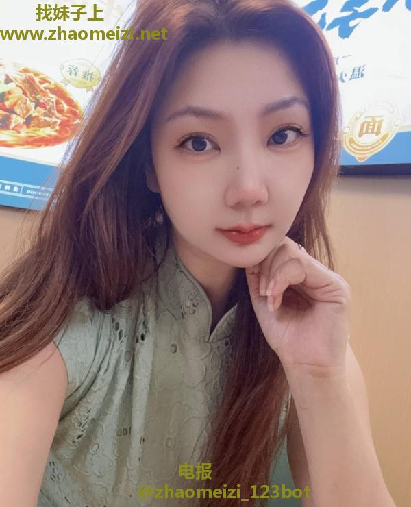 性感美臀长腿颜值妹子