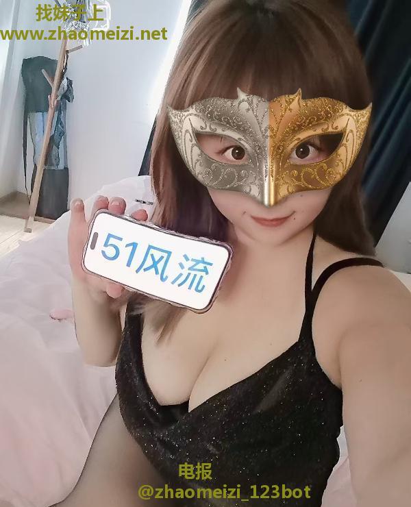 丰满型胖妞甜甜