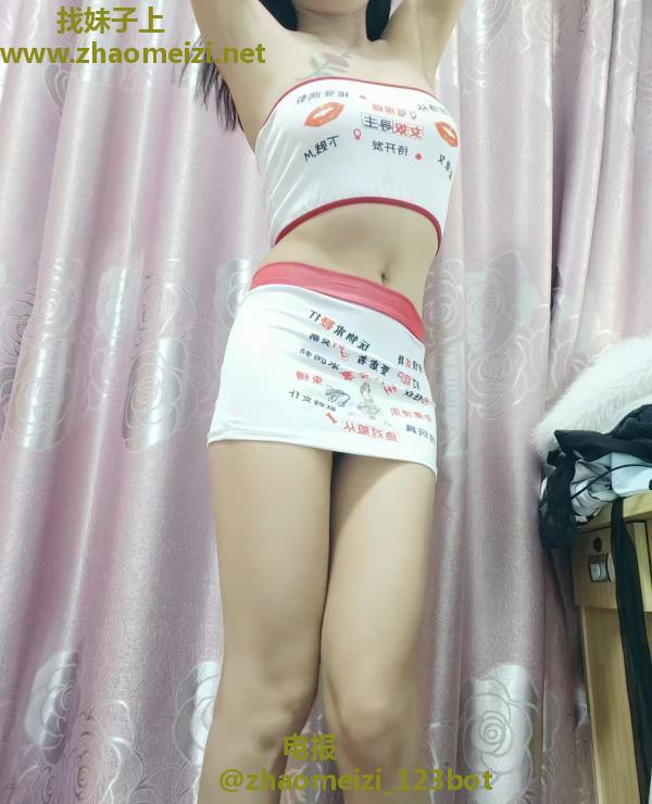 三通骚母狗欧耶