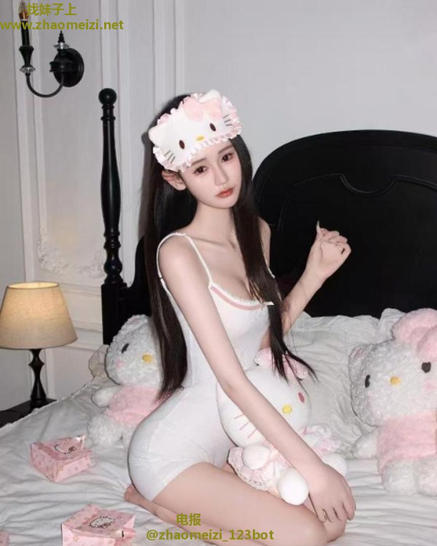 刚下海嫩妹小穴紧致淫水多