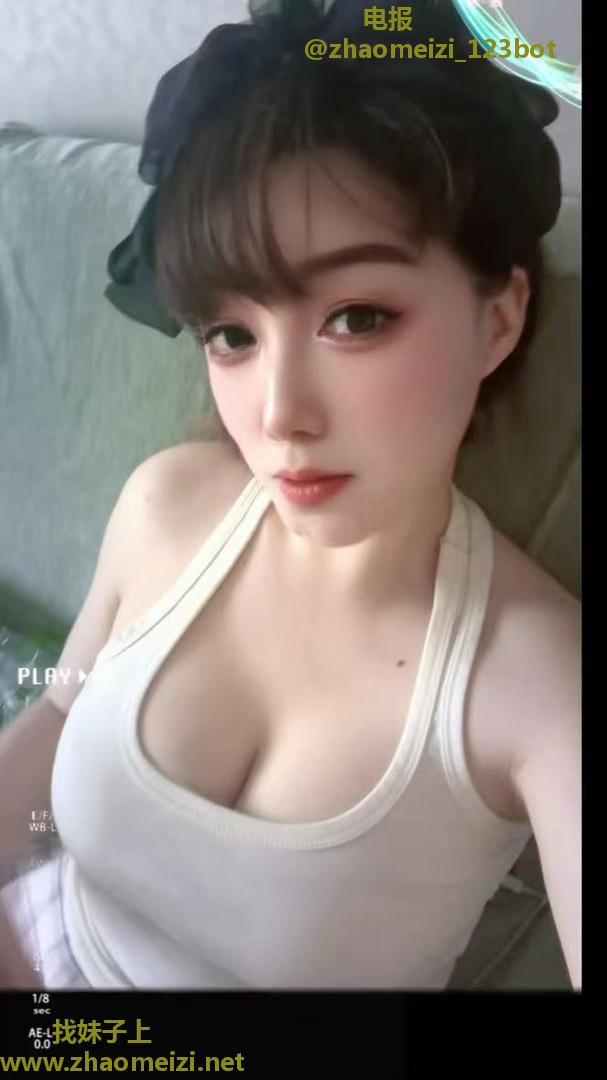 性感大胸女