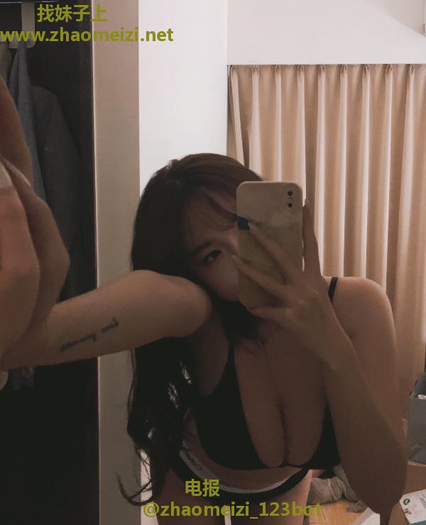 刚下海D奶大美