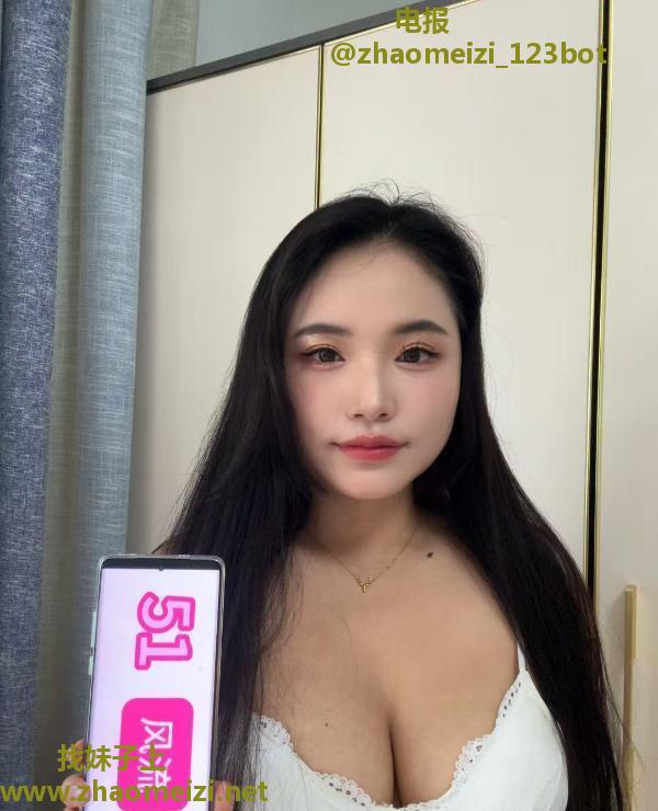 天河爆乳奶瓶