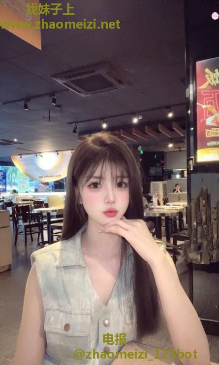 邻家女友清纯颜值老师