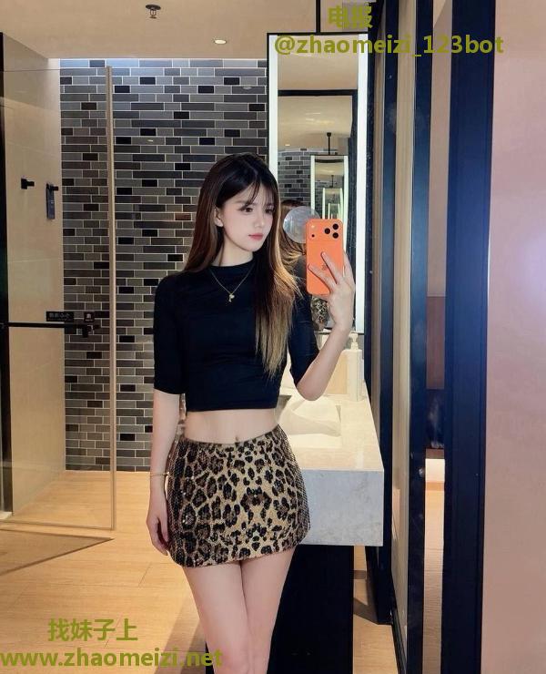 邻家女友清纯颜值老师