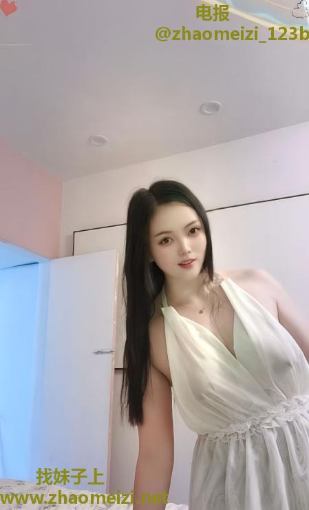 武侯大屁股酥酥