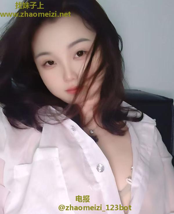 肥臀翘乳配合骚逼