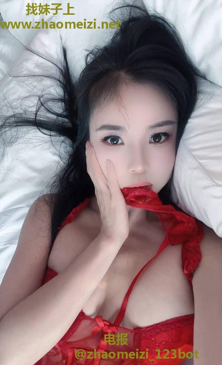 气质型妩媚御姐