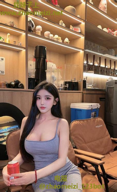 长相甜美女友感甜甜
