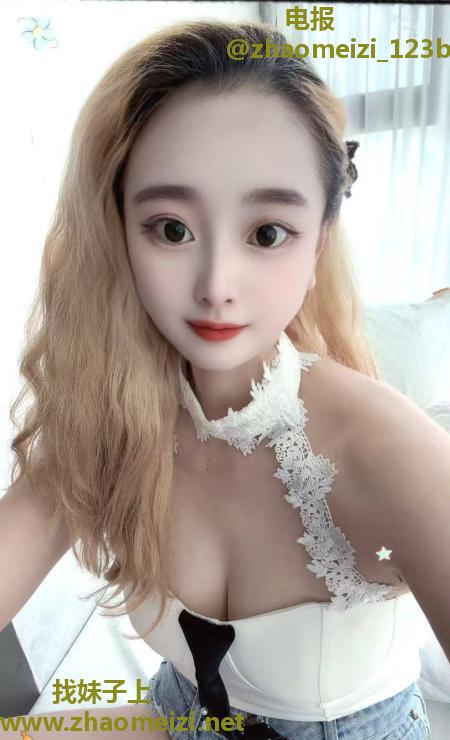 颜值嫩妹浅浅