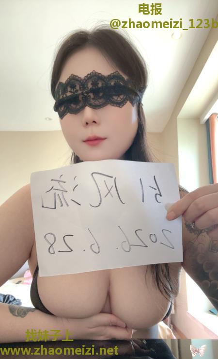 微胖喷水大胸年轻妹妹