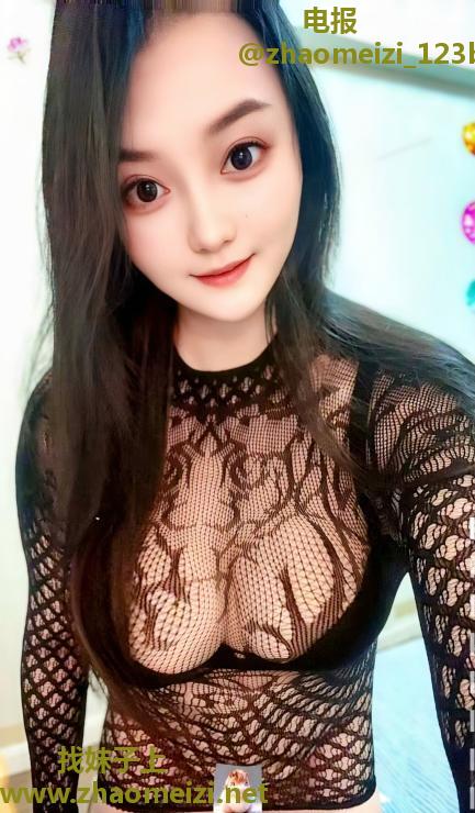 肥臀巨乳少妇盼盼
