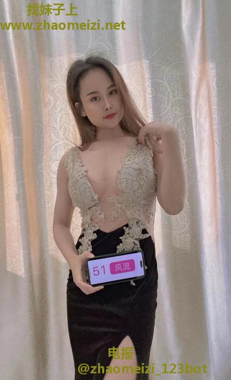 仙鹤街风骚少妇